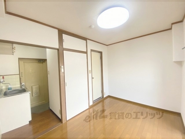 居室・リビング　洋室