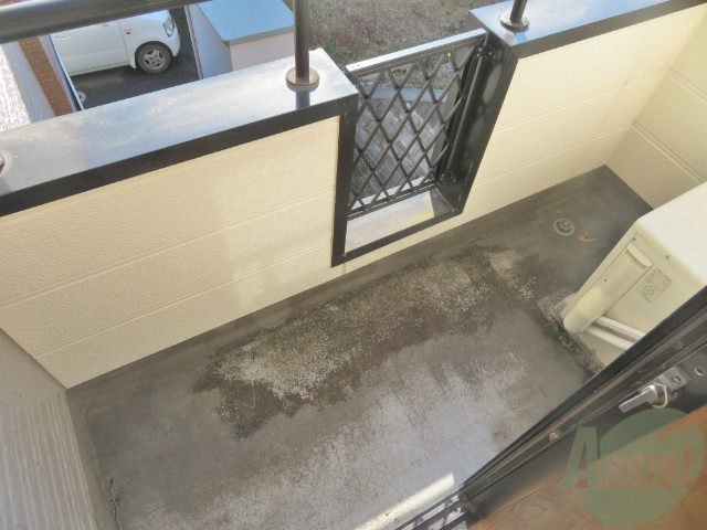 バルコニー　バルコニーはこんな感じですねー。