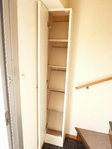 玄関　たっぷり収納♪