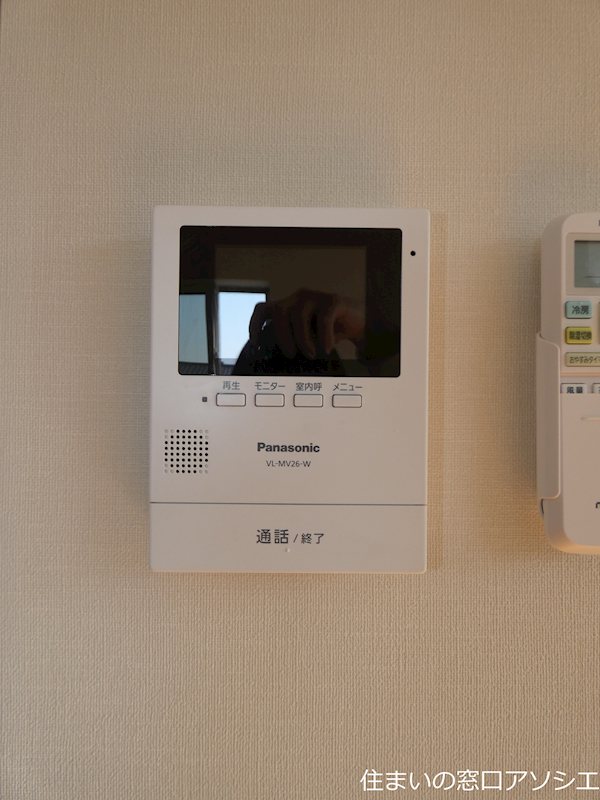 セキュリティ　モニター付きインターホン
