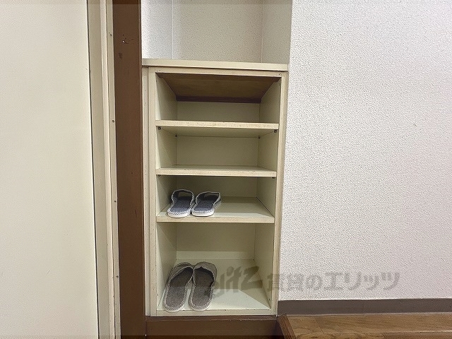 収納　下駄箱