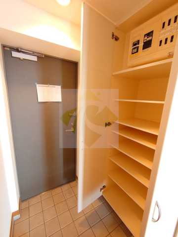 玄関　プライムアーバン中目黒II