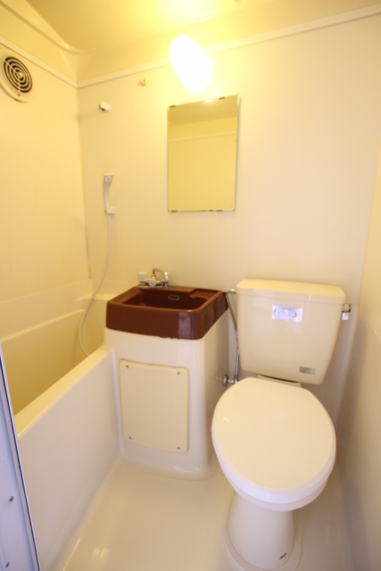 バス・シャワールーム