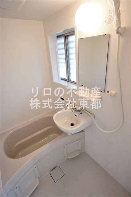 洗面設備　洗面ボウルと鏡もございます☆