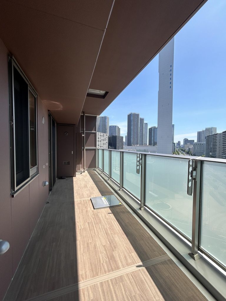 バルコニー　バルコニー