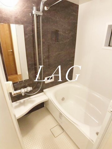 バス・シャワールーム　お風呂です。