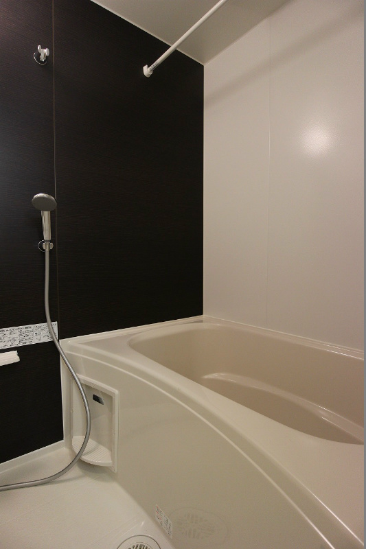 バス・シャワールーム　追い焚き機能付き