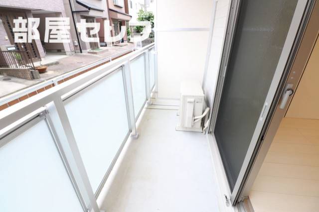 バルコニー　バルコニーも広々