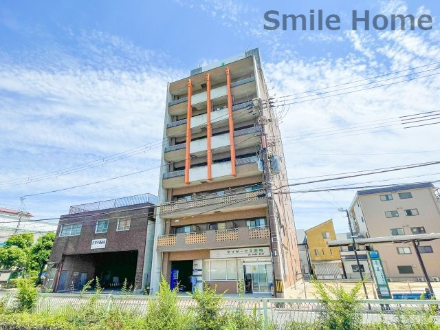 建物外観　オートロック・エレベーター付きマンションです