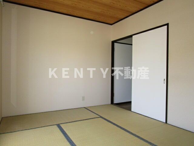 その他部屋・スペース　明るい色調の室内です