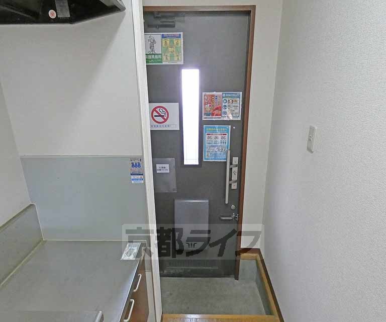 玄関　玄関です。