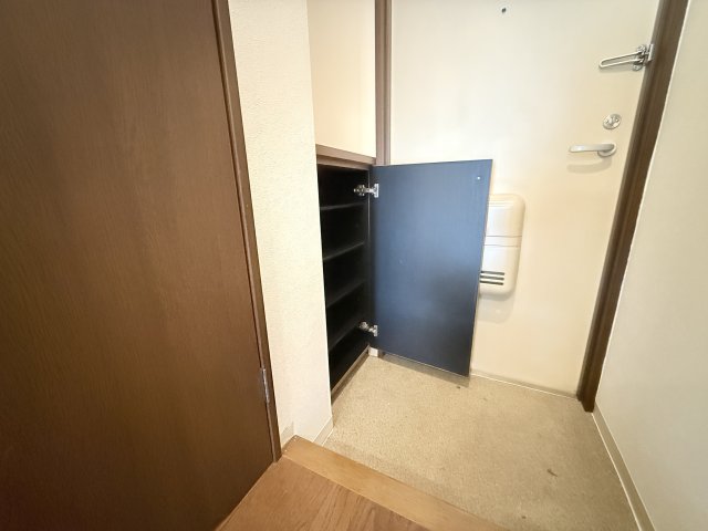 その他　同一タイプです。