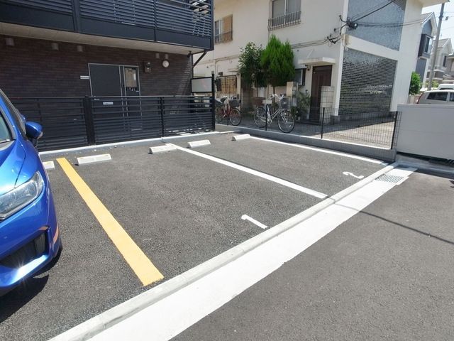 駐車場　♪敷地内駐車場♪