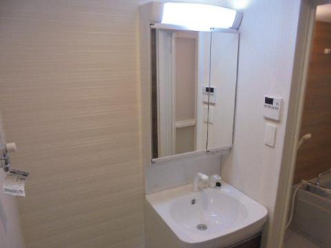 洗面設備　洗髪洗面化粧台