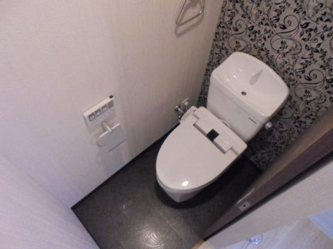 トイレ　シャワー付トイレ