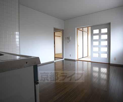 居室・リビング　ダイニングスペースです