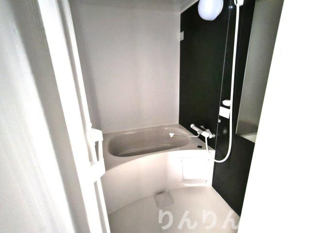 バス・シャワールーム　お風呂です