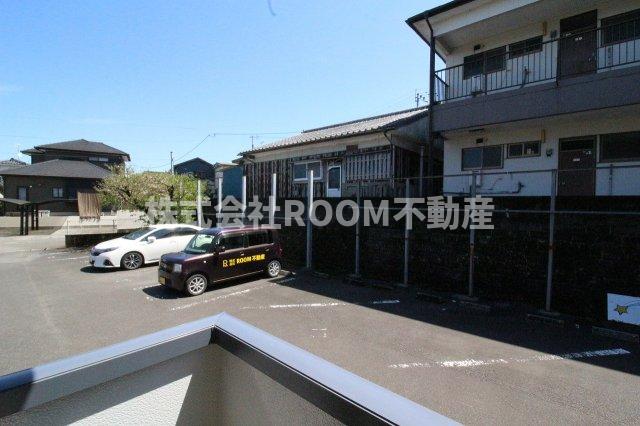 エントランス　毎日通るエントランスはこのようになっています