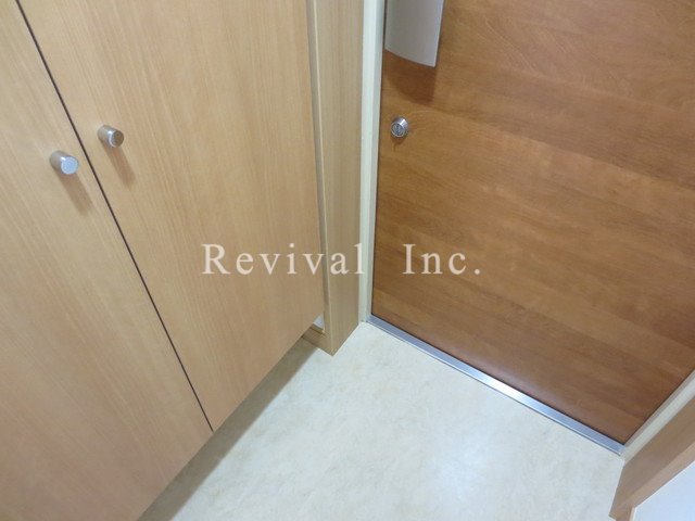 玄関　シューズボックスも豊富でございます