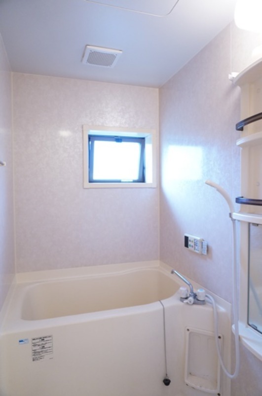 バス・シャワールーム　図面と現状に相違がある場合には現状を優先