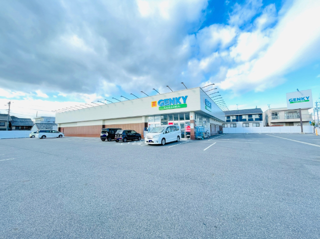ドラックストア　ゲンキー小牧市民会館前店（ドラッグストア）まで478m