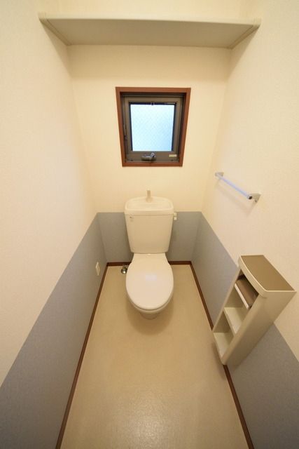 トイレ　トイレ