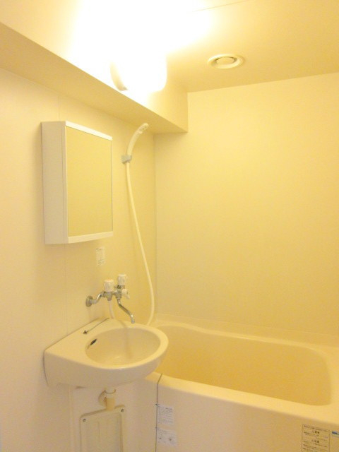 バス・シャワールーム　★キレイなバスルーム★