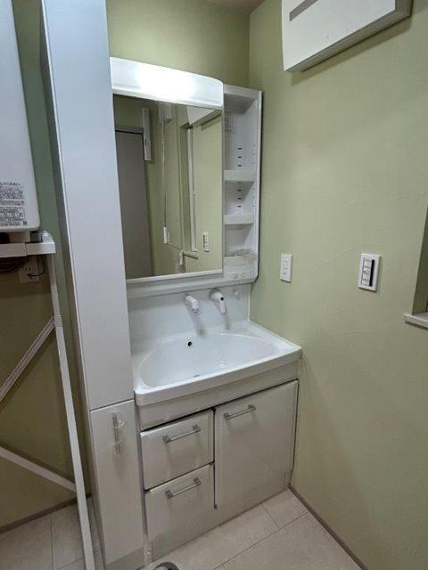 洗面設備　独立洗面化粧台