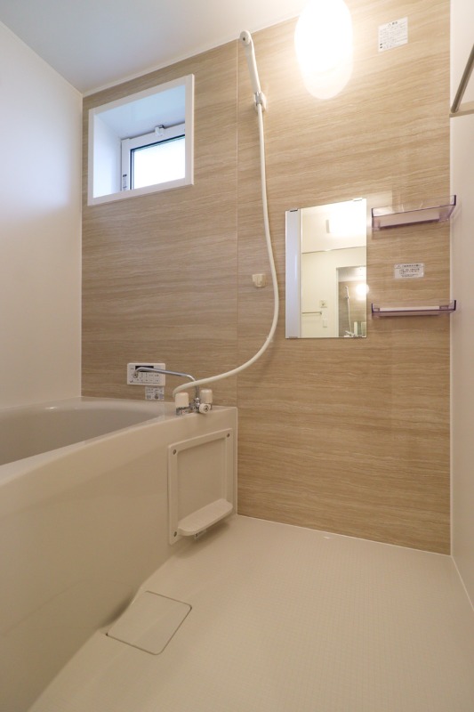 バス・シャワールーム　図面と現状に相違がある場合には現状を優先