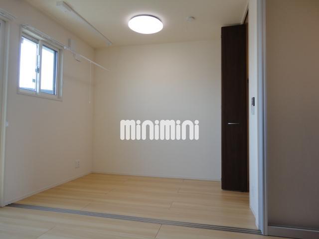 居室・リビング　綺麗な洋室