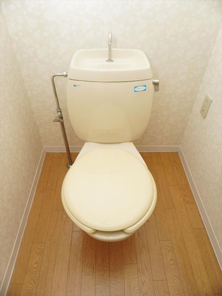 トイレ　トイレ