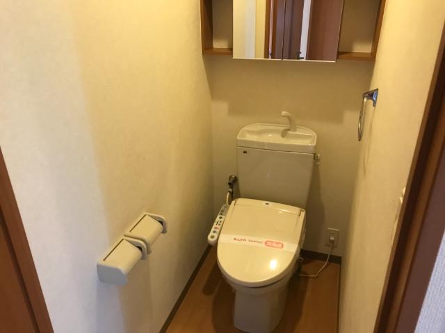 トイレ　シャワー付トイレ
