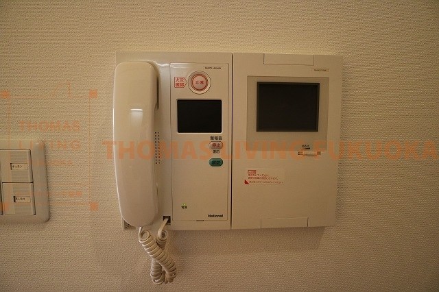 セキュリティ　女性の方も安心テレビインターホン