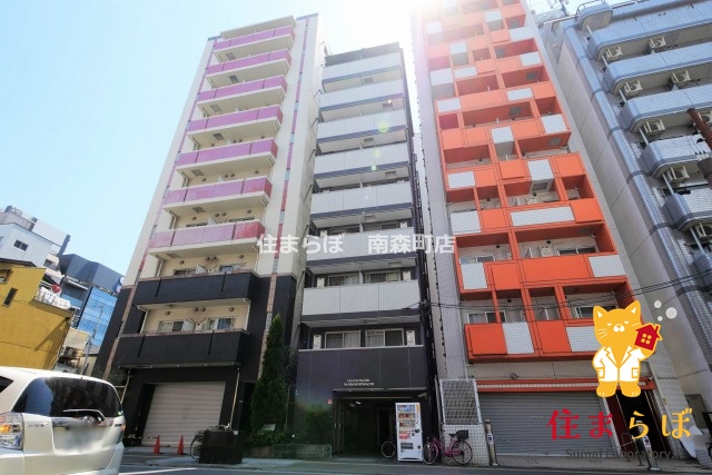 建物外観　「見ないで終わるには、惜しすぎる。」