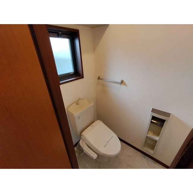 トイレ　※同型別部屋使用中