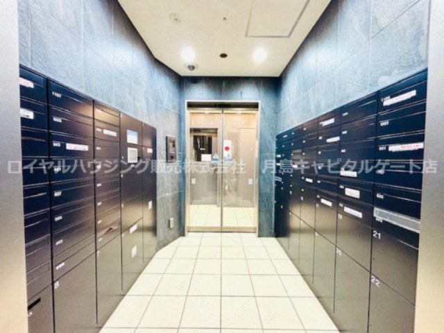 ロビー　落ち着いたロビーです