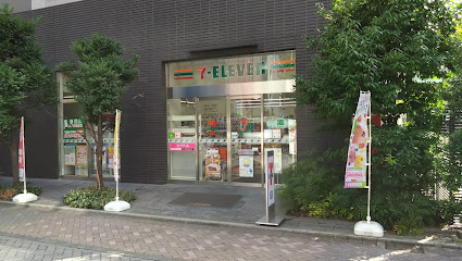コンビニ　セブンイレブン 赤坂3丁目みすじ通り店（コンビニ）まで41m