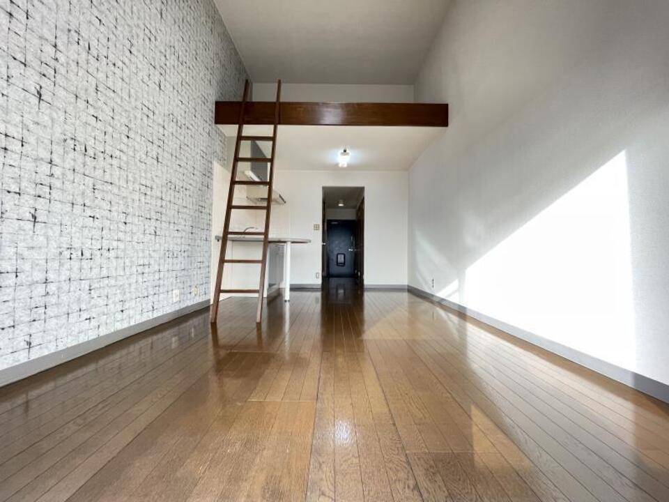 居室・リビング　リビング