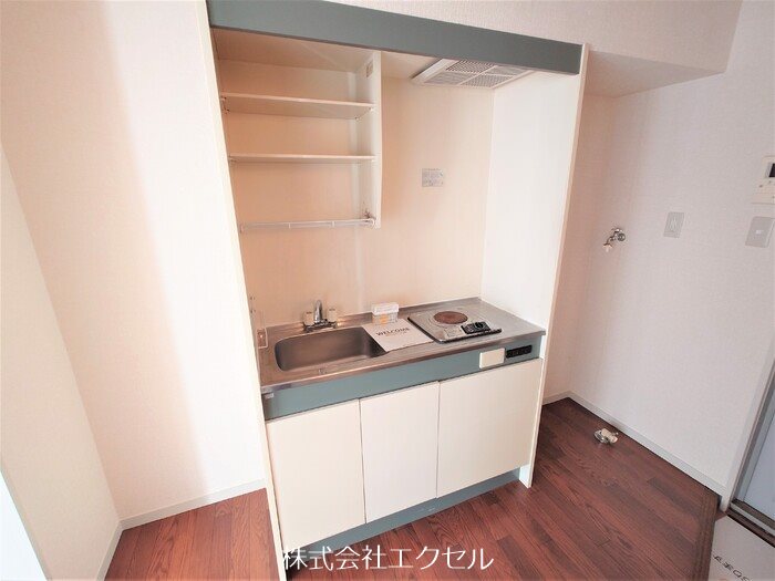 キッチン　電気調理器（ＩＨヒーター）です。