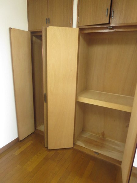 収納　クローゼット