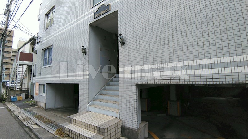 エントランス　家具・家電付き