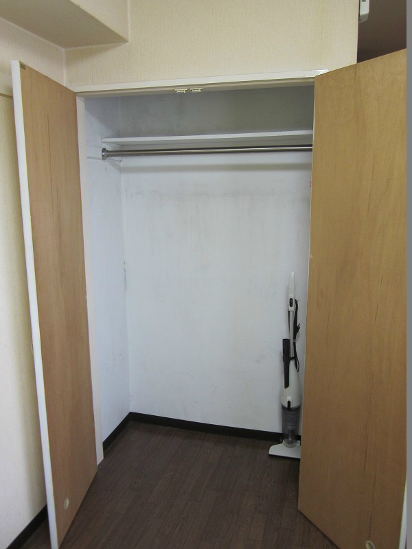 収納　家具・家電付きト