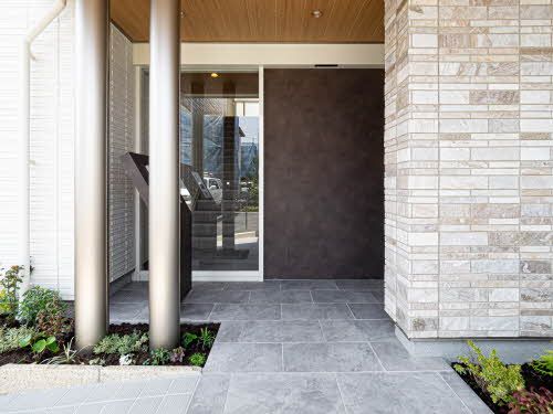 エントランス　オートロックあり！宅配ボックスあり！