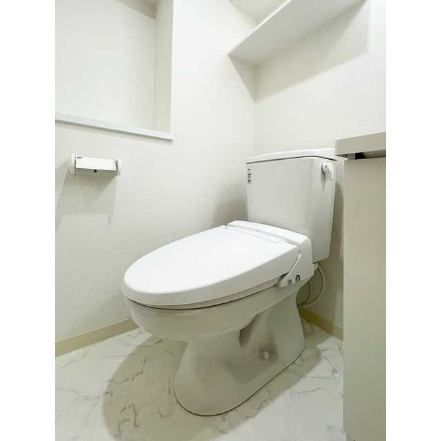 トイレ　ゆったりとした空間のトイレです