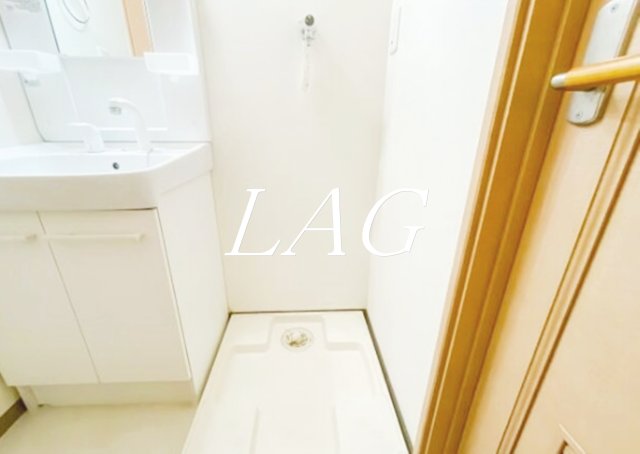 その他　室内洗濯機置き場です。