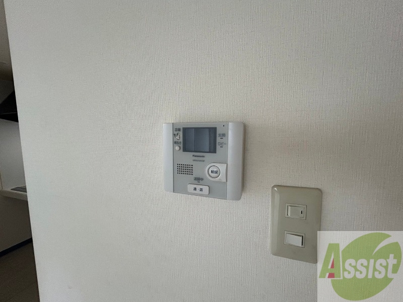 セキュリティ　インターホンです。オートロック付きで安心のマンションです。