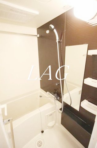 バス・シャワールーム　お風呂です。