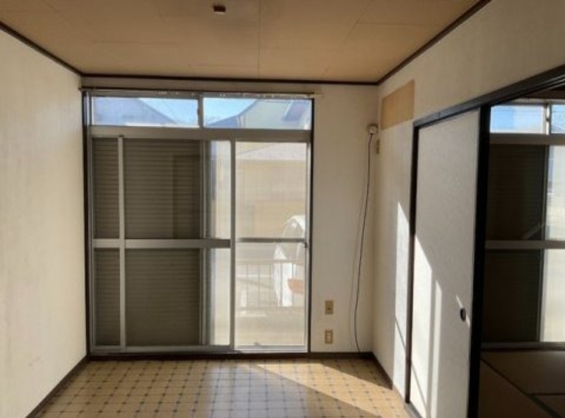 居室・リビング　図面と現状に相違がある場合には現状を優先