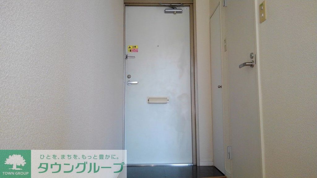 玄関　内側