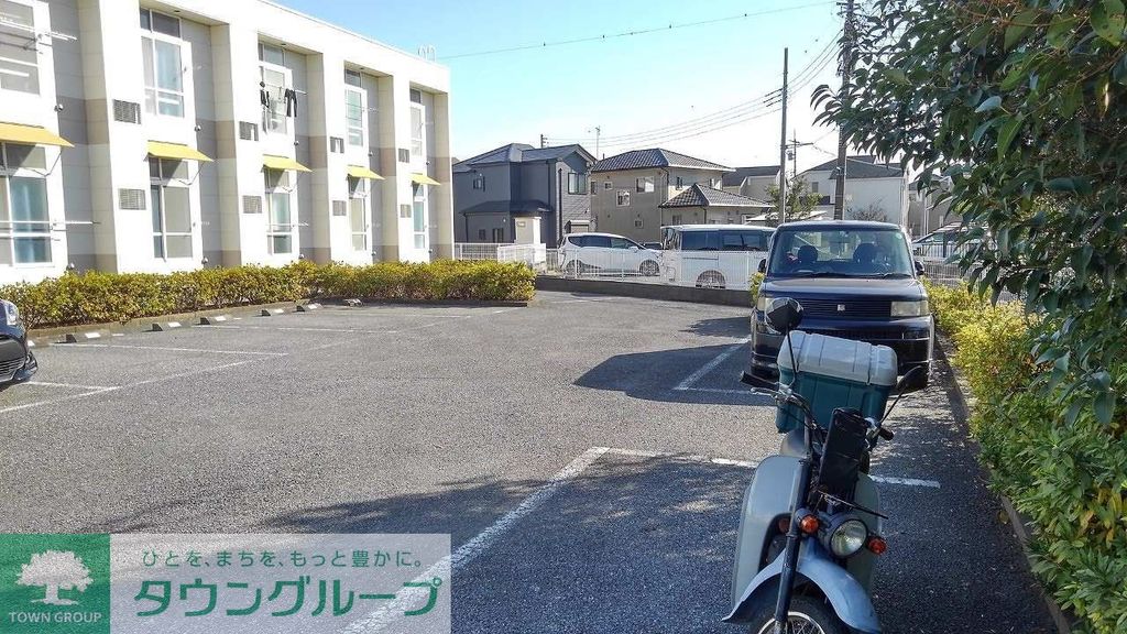 その他　敷地内に駐車場あり